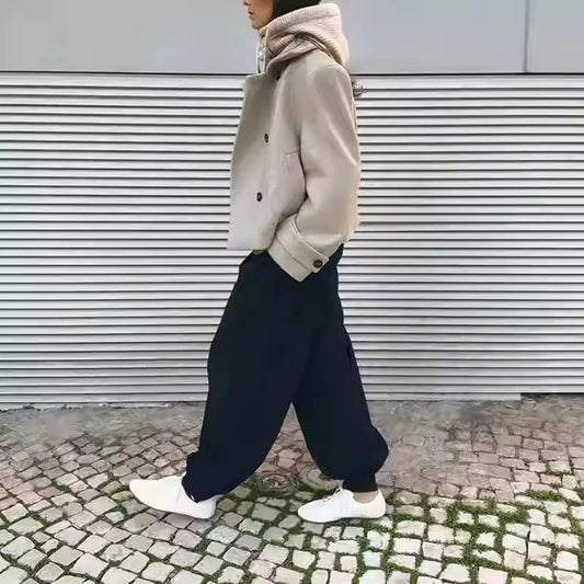 Chaqueta Corta Estructurada Beige